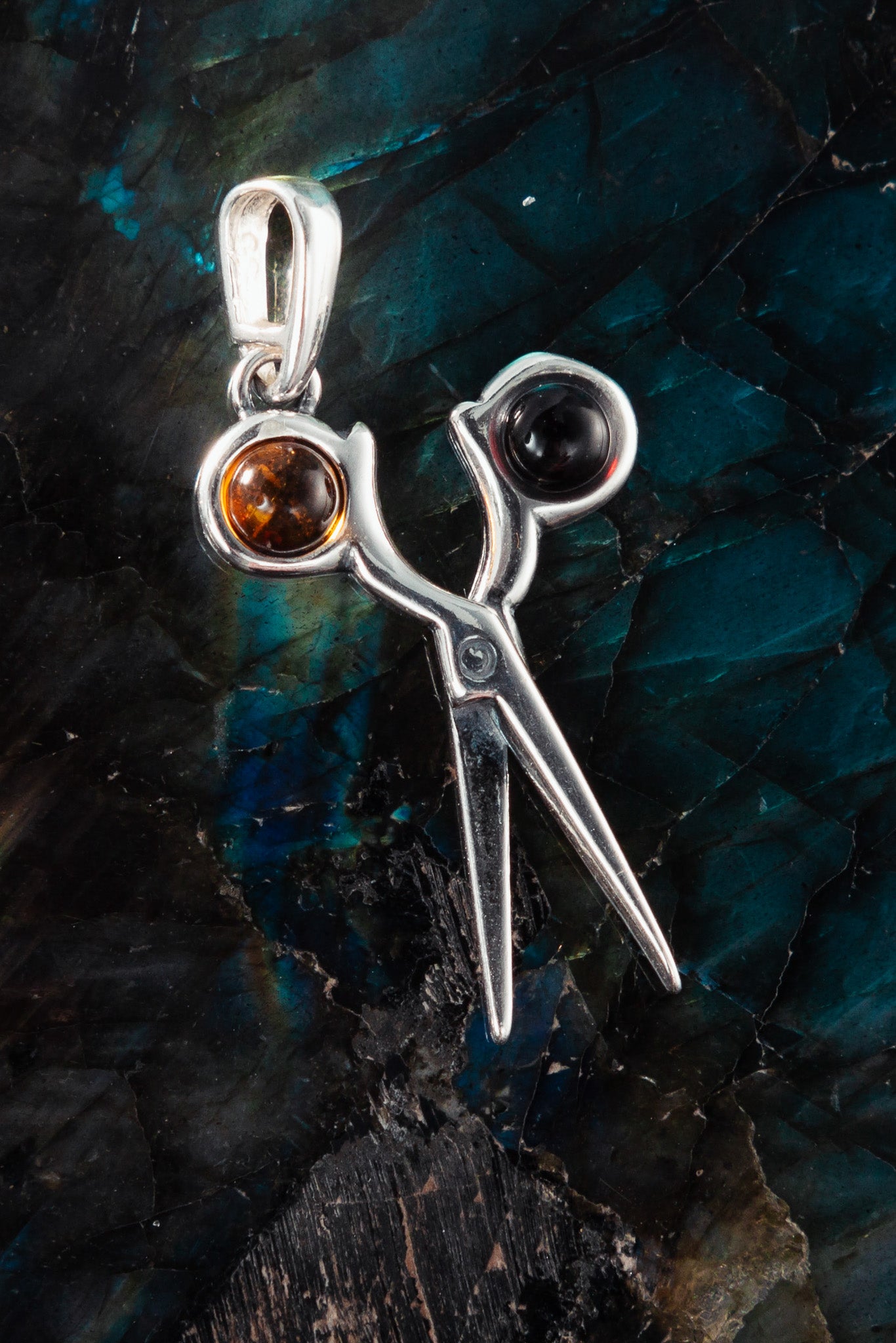 Two-tone Scissors Amber Pendant