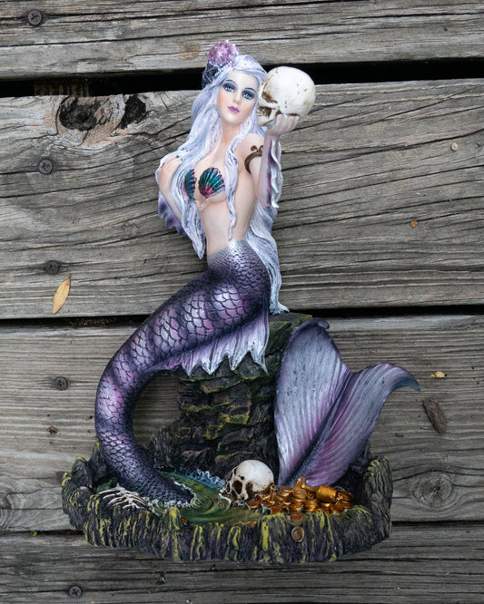 Gothic Mermaid Statue