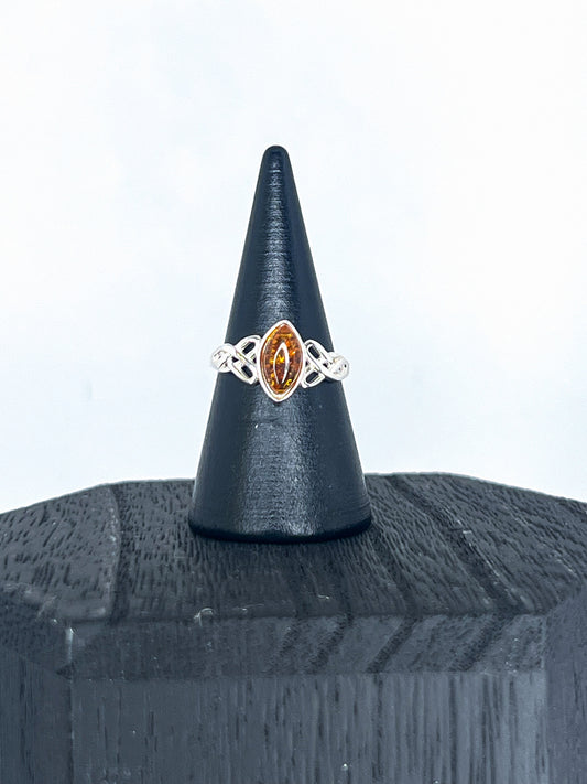 Cognac Amber Celtic Ring