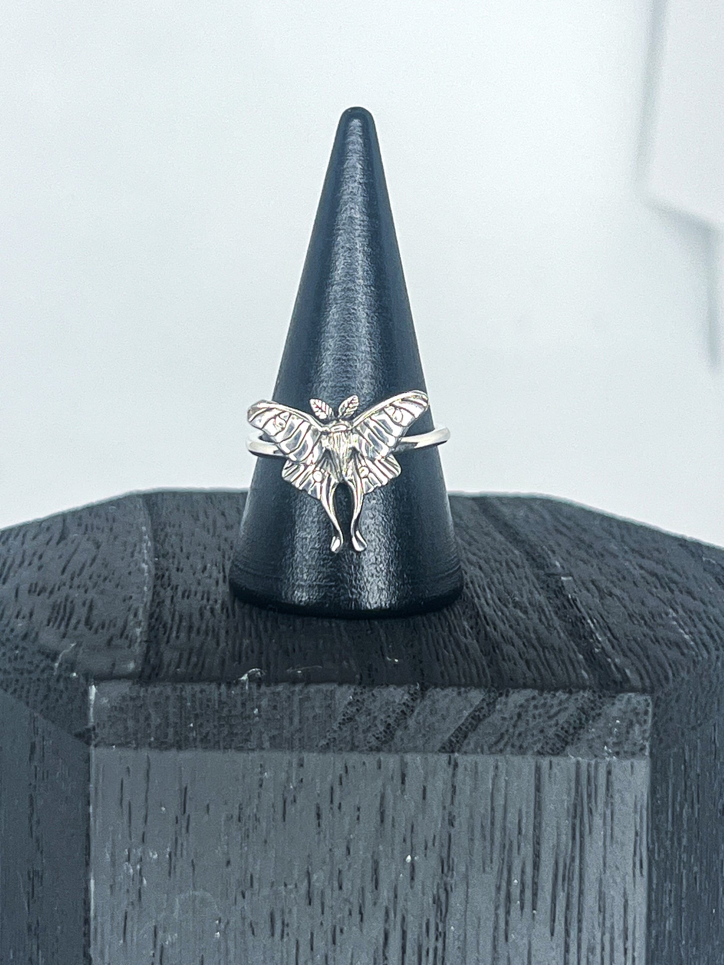 Large Luna Moth Ring