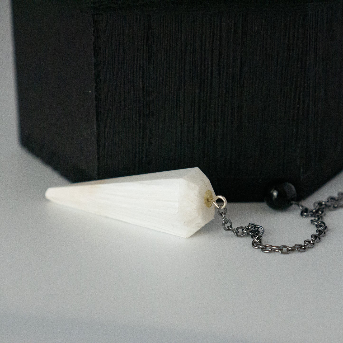 Scolecite Pendulum