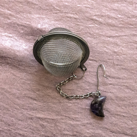 Tea Strainer Ball With Moon Crystal